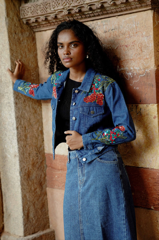 Front picture of blue cropped denim jacket