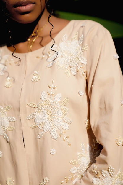 Detail picture of the embroidery on off-white embroidered jacket