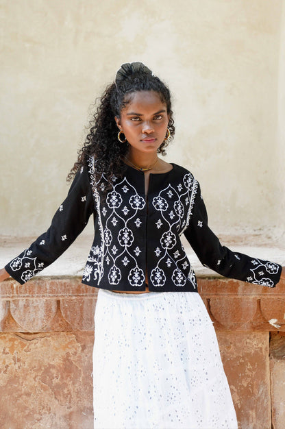 Front picture of black cropped jacket with embroidery