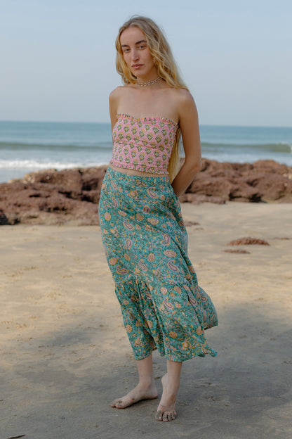 Front picture of pink 2 piece crop top and skirt set