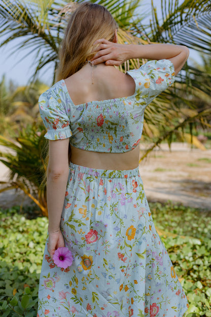Back picture of blue floral pencil skirt